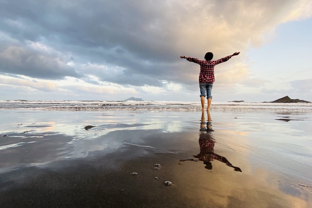 Silicon Valley Says Goodbye, Santa Cruz Says Hello